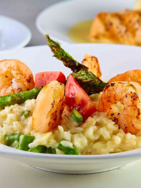 b/ Plat : Risotto de gambas flambées au whisky